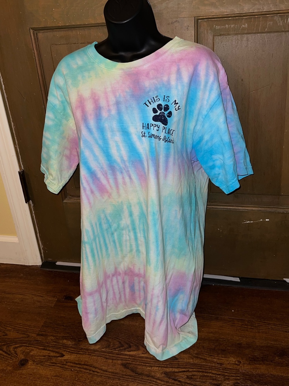St Simons Island Tie Dye Graphic Dog Print Pink, Green & Blue T-Shirt Size L - Picture 7 of 9